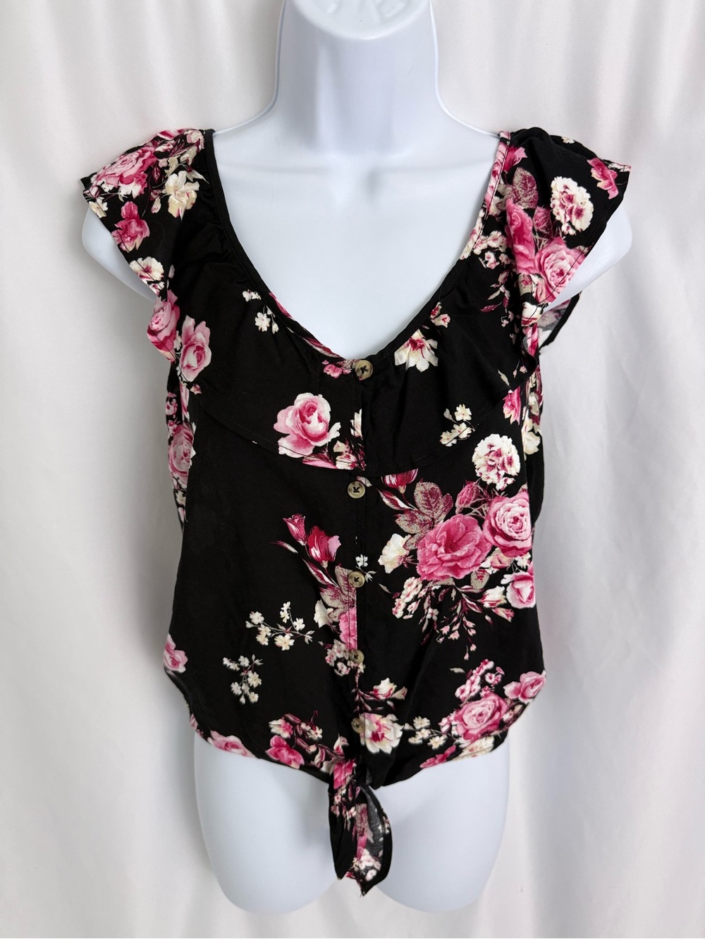 No Boundaries Front Tie Top Size X-Small